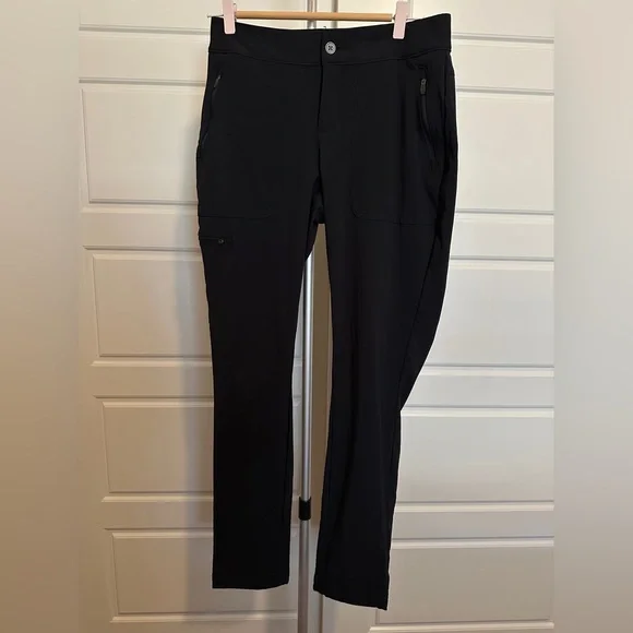 Columbia Black Cargo Pants with Technical Fabric - Picture 5 of 6